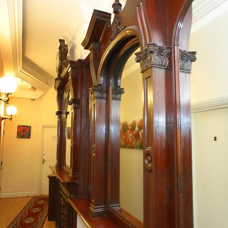 City London Hotel Interior photo