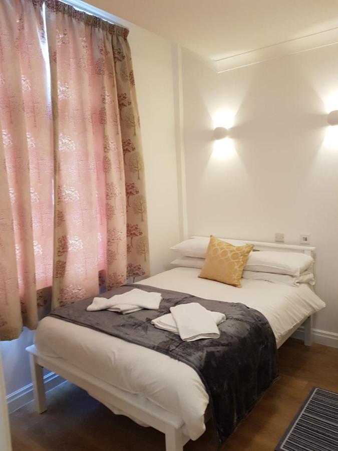 City London Hotel Exterior photo