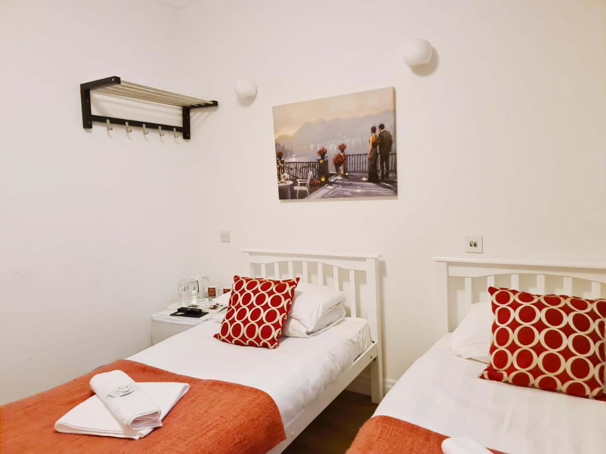 City London Hotel Exterior photo