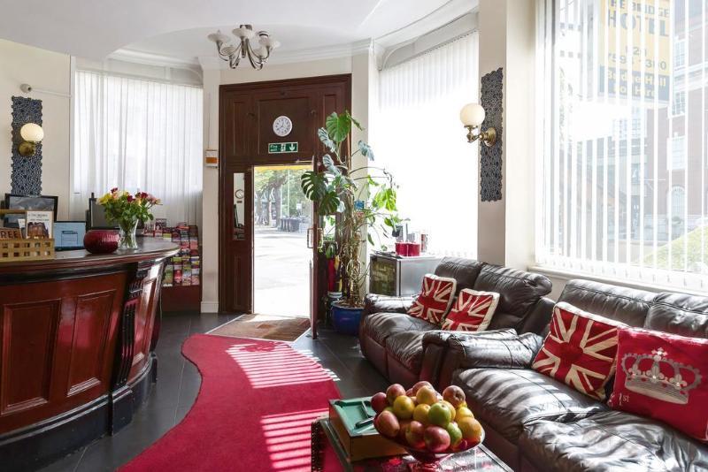 City London Hotel Exterior photo